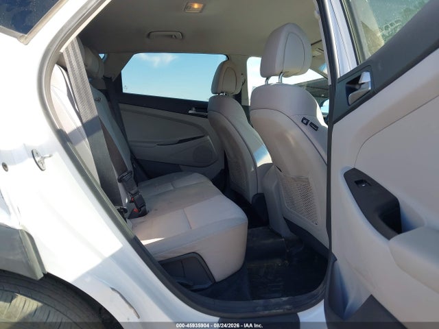 Hyundai TUCSON SEL 2018 KM8J3CA43JU771461 Image 8