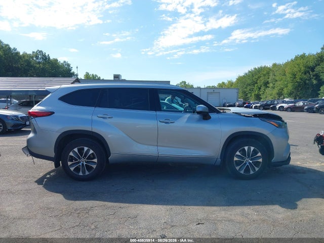45935914 :رقم المزاد ، 5TDGZRBH7MS532229 vin ، 2021 Toyota Highlander Xle مزاد بيع