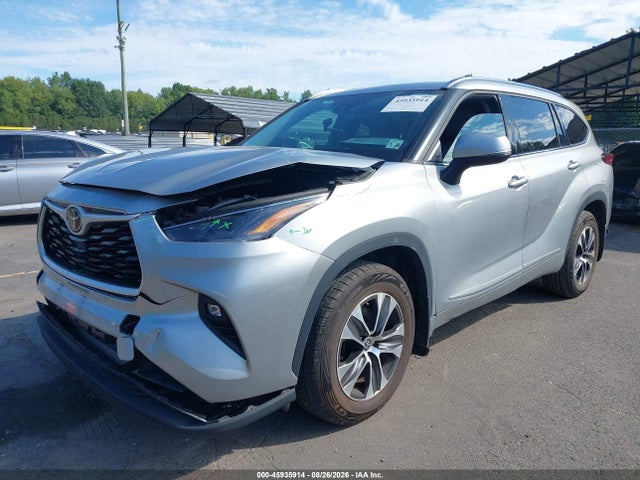 45935914 :رقم المزاد ، 5TDGZRBH7MS532229 vin ، 2021 Toyota Highlander Xle مزاد بيع