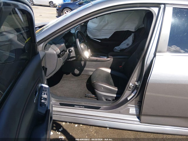 45935932 :رقم المزاد ، 3N1AB8DVXLY305702 vin ، 2020 Nissan Sentra Sr Xtronic Cvt مزاد بيع