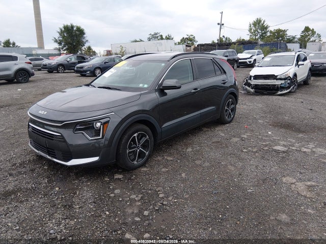 KIA NIRO LX 2023 KNDCP3LE1P5086515 Image 2