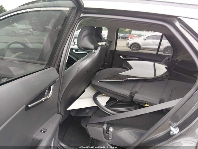 KIA NIRO LX 2023 KNDCP3LE1P5086515 Image 8