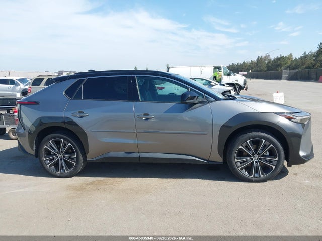 2024 Toyota Bz4x Xle/limited მანქანა იყიდება აუქციონზე, vin: JTMAAAAA7RA034992, აუქციონის ნომერი: 45935948