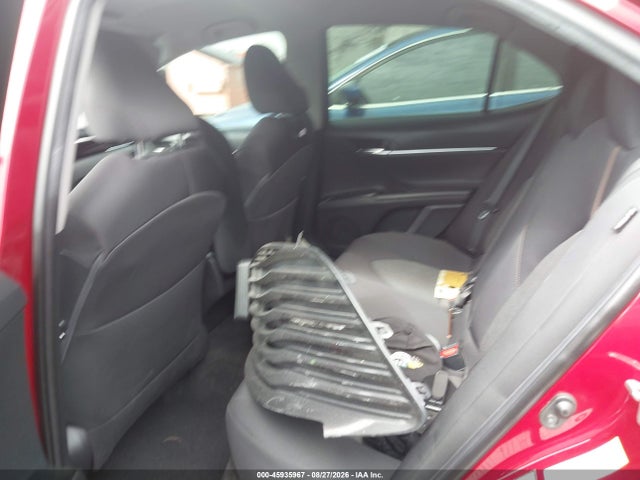 Toyota CAMRY LE 2018 4T1B11HKXJU565766 Image 18