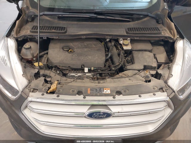 45935988 :رقم المزاد ، 1FMCU9GD1JUD31187 vin ، 2018 Ford Escape Se مزاد بيع