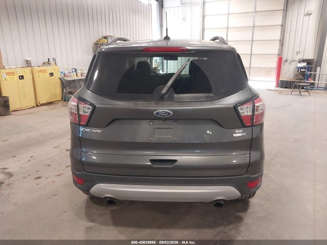 45935988 :رقم المزاد ، 1FMCU9GD1JUD31187 vin ، 2018 Ford Escape Se مزاد بيع