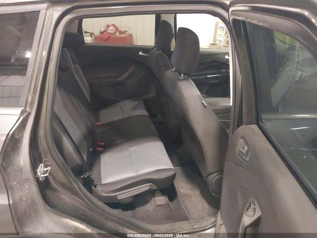 45935988 :رقم المزاد ، 1FMCU9GD1JUD31187 vin ، 2018 Ford Escape Se مزاد بيع