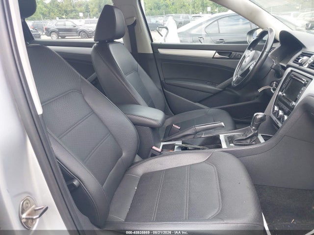 Продаж на аукціоні авто 2012 Volkswagen Passat 2.5l Se, vin: 1VWBP7A35CC098142, номер лоту: 45935989