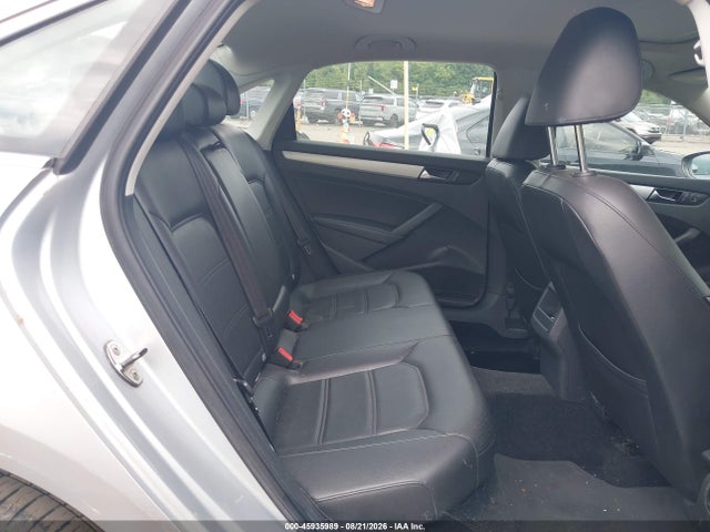 Продаж на аукціоні авто 2012 Volkswagen Passat 2.5l Se, vin: 1VWBP7A35CC098142, номер лоту: 45935989