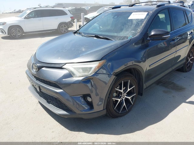 Toyota RAV4 SE 2016 JTMJFREV0GD187979 Image 6