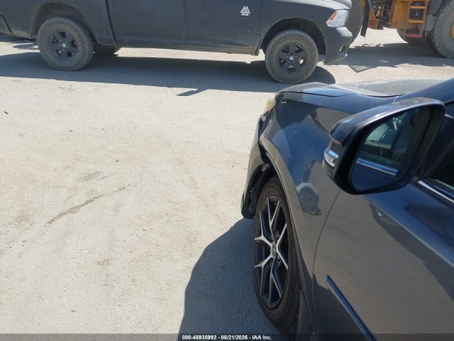 Toyota RAV4 SE 2016 JTMJFREV0GD187979 Image 13