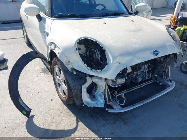 Mini Hardtop Cooper 2020 WMWXR3C09L2L70502 Image 6