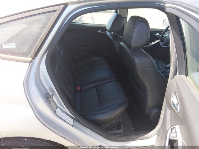 2013 Ford Focus Se მანქანა იყიდება აუქციონზე, vin: 1FADP3K23DL248122, აუქციონის ნომერი: 45936018