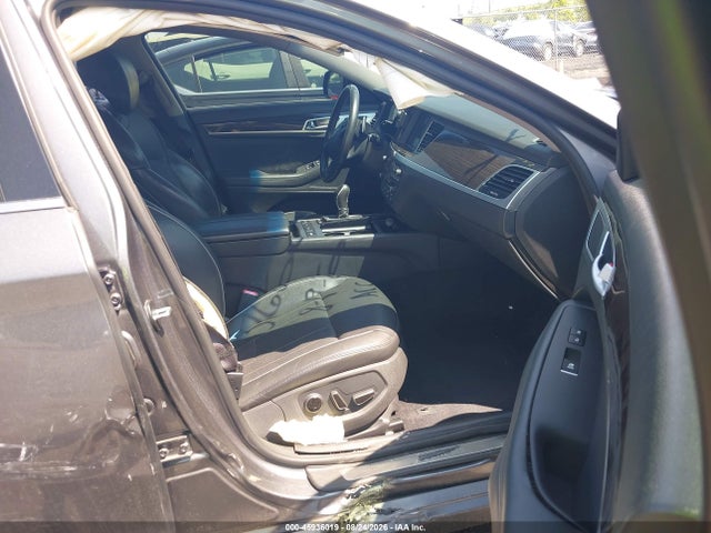 2016 Hyundai Genesis 3.8 მანქანა იყიდება აუქციონზე, vin: KMHGN4JE8GU116076, აუქციონის ნომერი: 45936019