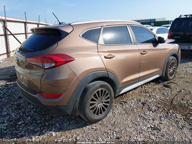 Продаж на аукціоні авто 2017 Hyundai Tucson Se, vin: KM8J33A47HU408963, номер лоту: 45936032