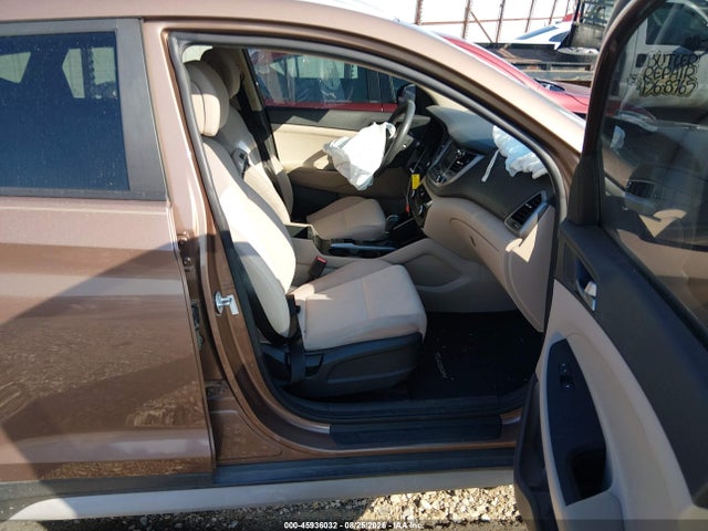 Продаж на аукціоні авто 2017 Hyundai Tucson Se, vin: KM8J33A47HU408963, номер лоту: 45936032