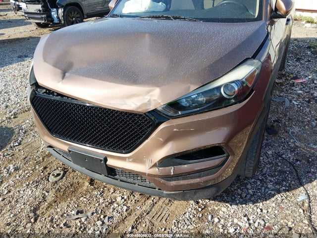 Продаж на аукціоні авто 2017 Hyundai Tucson Se, vin: KM8J33A47HU408963, номер лоту: 45936032