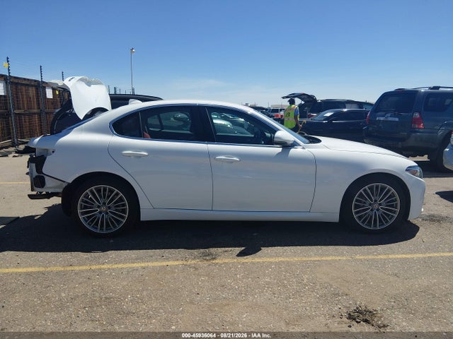 Продажа на аукционе авто 2018 Alfa Romeo Giulia Ti Lusso Awd, vin: ZARFAEEN4J7563432, номер лота: 45936064