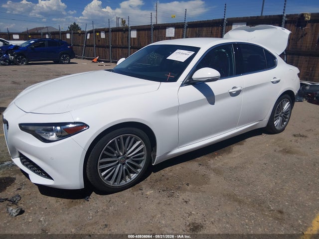Продажа на аукционе авто 2018 Alfa Romeo Giulia Ti Lusso Awd, vin: ZARFAEEN4J7563432, номер лота: 45936064
