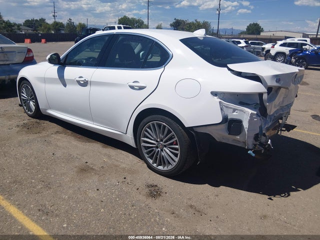 Продажа на аукционе авто 2018 Alfa Romeo Giulia Ti Lusso Awd, vin: ZARFAEEN4J7563432, номер лота: 45936064