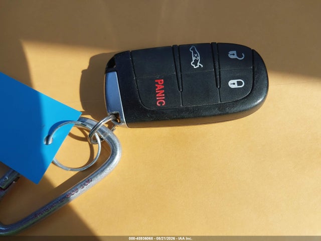 Продаж на аукціоні авто 2016 Chrysler 300 Limited, vin: 2C3CCAAG8GH243863, номер лоту: 45936068