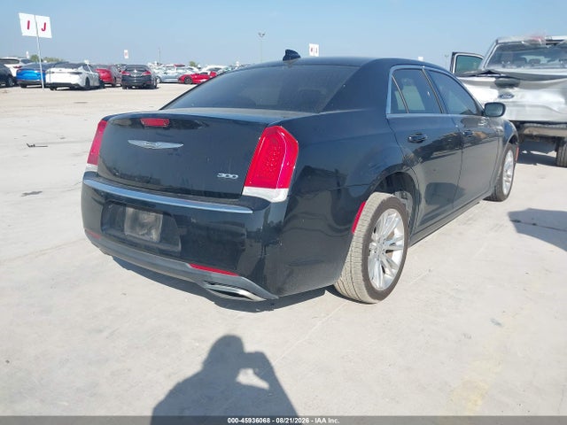 Продаж на аукціоні авто 2016 Chrysler 300 Limited, vin: 2C3CCAAG8GH243863, номер лоту: 45936068
