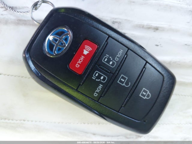 Toyota SIENNA LE 2023 5TDKRKEC5PS177731 Image 11
