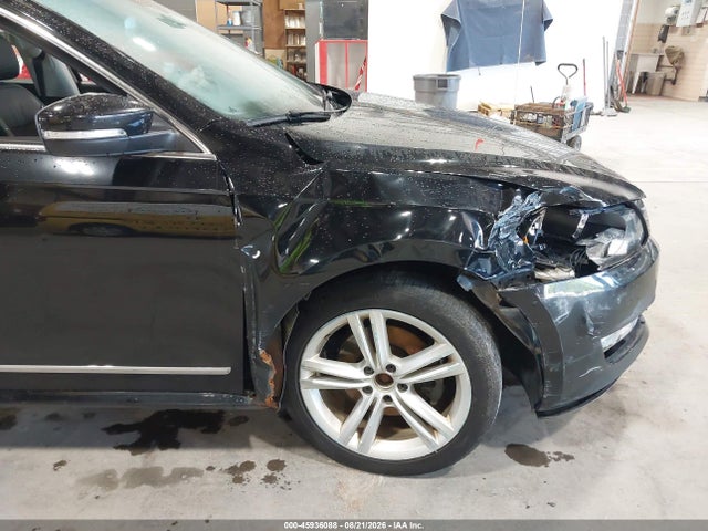 Продаж на аукціоні авто 2013 Volkswagen Passat 2.0l Tdi Sel Premium, vin: 1VWCN7A35DC100001, номер лоту: 45936088