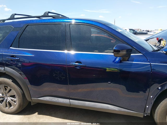 45936097 :رقم المزاد ، 5N1DR3BA8NC217568 vin ، 2022 Nissan Pathfinder Sv 2wd مزاد بيع