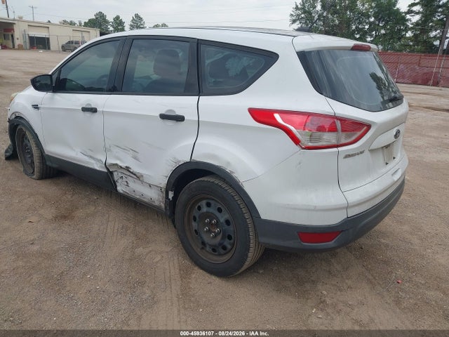45936107 :رقم المزاد ، 1FMCU0F72FUB61324 vin ، 2015 Ford Escape S مزاد بيع