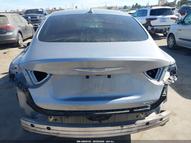 Chrysler 200 Limited Platinum 2016 1C3CCCAG1GN147298 Image 6