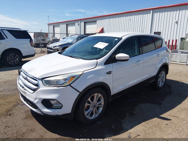 Ford ESCAPE SE 2017 1FMCU0GD8HUC01087 Image 2