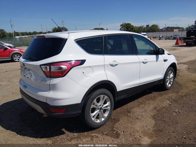 Ford ESCAPE SE 2017 1FMCU0GD8HUC01087 Image 4