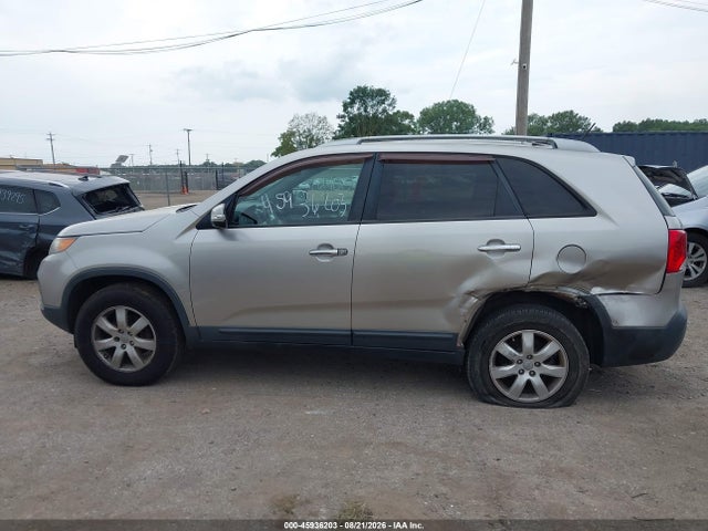 Продажа на аукционе авто 2013 Kia Sorento Lx, vin: 5XYKT3A63DG341400, номер лота: 45936203