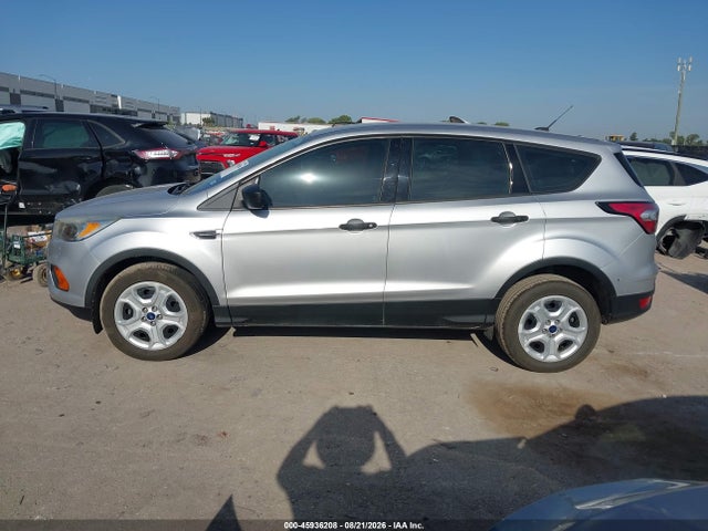 Продажа на аукционе авто 2017 Ford Escape S, vin: 1FMCU0F75HUE25994, номер лота: 45936208