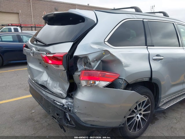 Toyota Highlander Se/xle 2017 5TDJZRFH0HS478777 Image 6