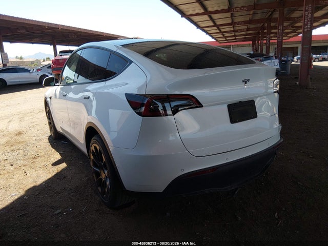Продаж на аукціоні авто 2022 Tesla Model Y Long Range Dual Motor All-wheel Drive, vin: 7SAYGDEE7NF412986, номер лоту: 45936213