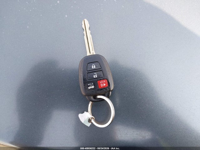 Продаж на аукціоні авто 2014 Toyota Corolla Le, vin: 5YFBURHE2EP100986, номер лоту: 45936222
