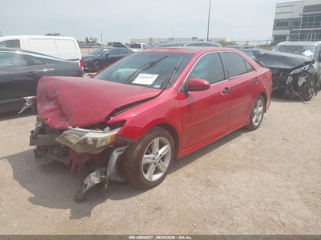 45936227 :رقم المزاد ، 4T1BF1FK4CU598866 vin ، 2012 Toyota Camry Se مزاد بيع