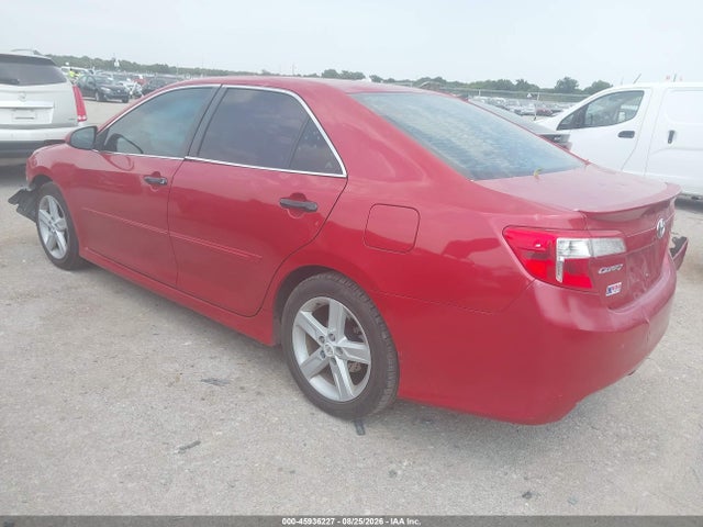 45936227 :رقم المزاد ، 4T1BF1FK4CU598866 vin ، 2012 Toyota Camry Se مزاد بيع