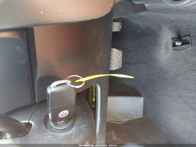 45936270 :رقم المزاد ، 3VWCD21C92M427616 vin ، 2002 Volkswagen New Beetle Gls 1.8l Turbo مزاد بيع