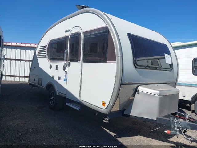 Little Guy Other 2019 7JUTT2119KS000861 главное изображение