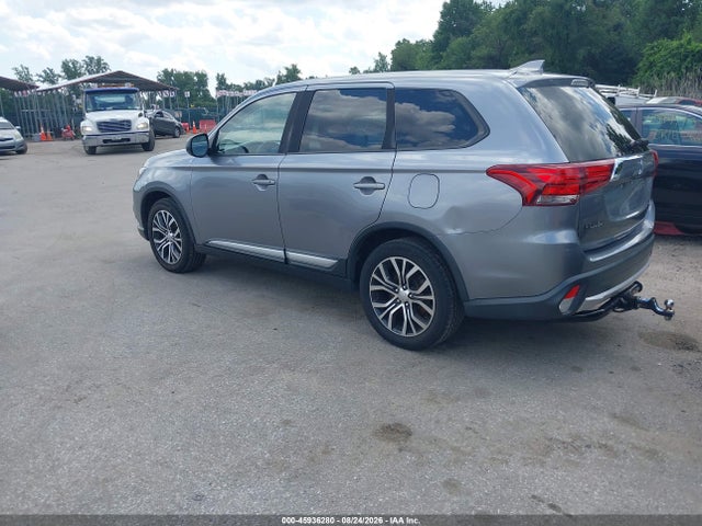 2018 Mitsubishi Outlander Es მანქანა იყიდება აუქციონზე, vin: JA4AZ3A35JZ057239, აუქციონის ნომერი: 45936280