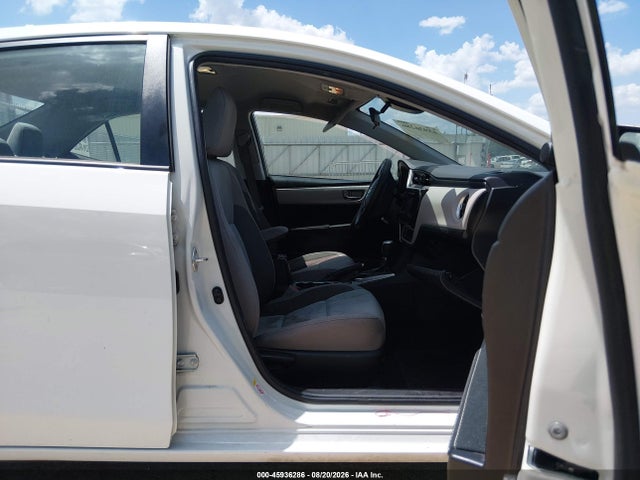 Продажа на аукционе авто 2018 Toyota Corolla Le, vin: 5YFBURHE7JP788378, номер лота: 45936286