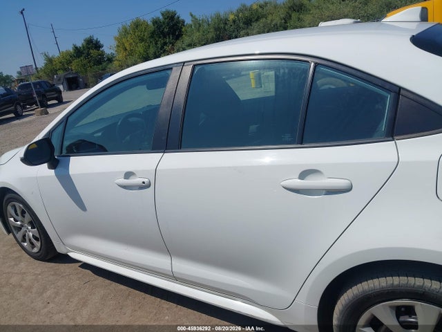 2021 Toyota Corolla Le მანქანა იყიდება აუქციონზე, vin: 5YFEPMAE3MP171937, აუქციონის ნომერი: 45936292