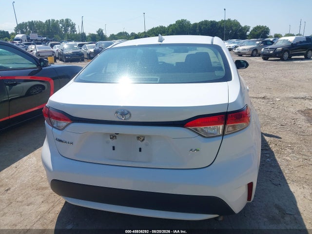 2021 Toyota Corolla Le მანქანა იყიდება აუქციონზე, vin: 5YFEPMAE3MP171937, აუქციონის ნომერი: 45936292