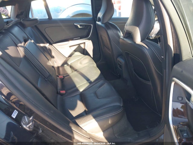 Volvo V60 T5 Platinum 2017 YV140MEM6H1339334 Image 8