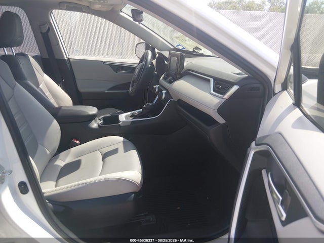 JTMB6RFV8ND076371 Toyota Rav4 Hybrid Xle Premium