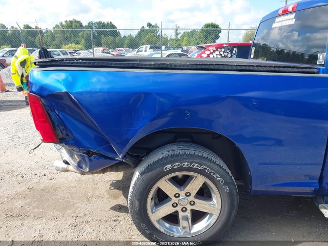 Auction sale of the 2018 Ram 1500 Express  4x2 6'4 Box, vin: 1C6RR6FT2JS119831, lot number: 45936350