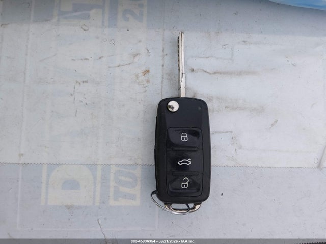2016 Volkswagen Jetta 1.4t Se მანქანა იყიდება აუქციონზე, vin: 3VWD67AJ9GM340879, აუქციონის ნომერი: 45936354